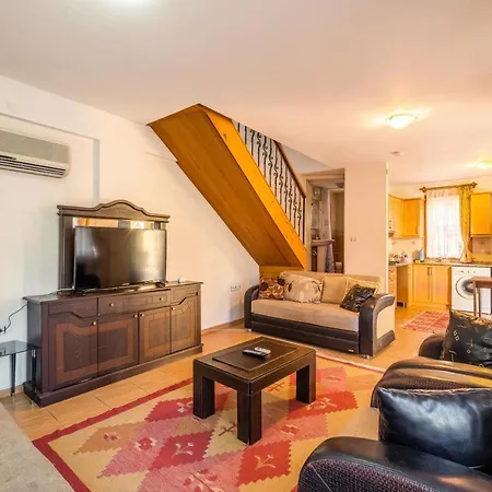 David People Boutique Hostel&apart * Αττάλεια